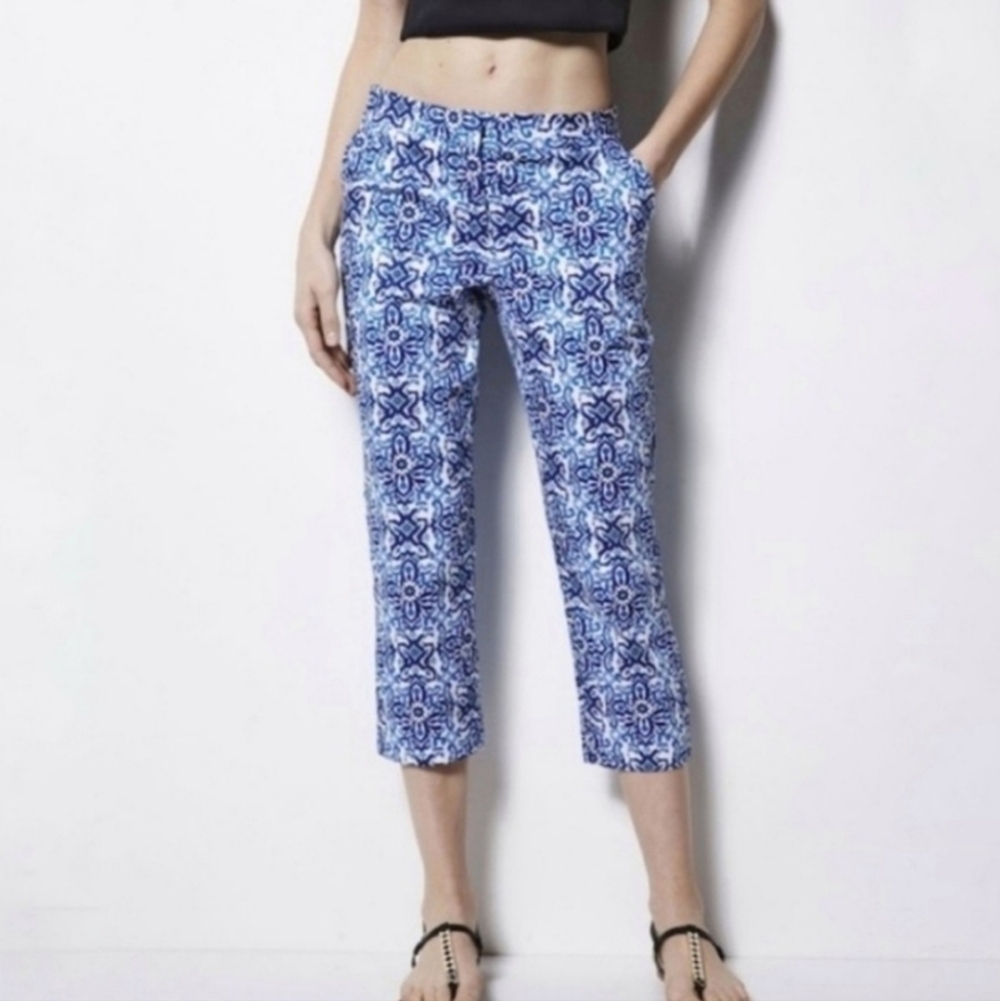 Milly for Designnation Blue Floral Geometric Paisley Design Cropped Pant Size 8